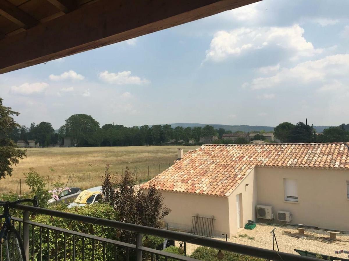 Apt 50M2 Avec Balcon Tout Equipe Proche D'Avignon Daire Pernes-les-Fontaines Dış mekan fotoğraf